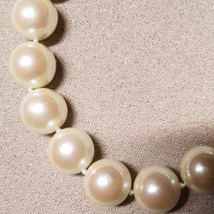 Marvella Jewelry - Vintage Marvella Pearl Necklace w/tags Marvella Jewelry - Vintage Marvella Pearl Necklace w/tags